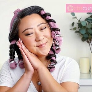 Octocurl Heatless Hair Curler in Pink for Medium Length Hair